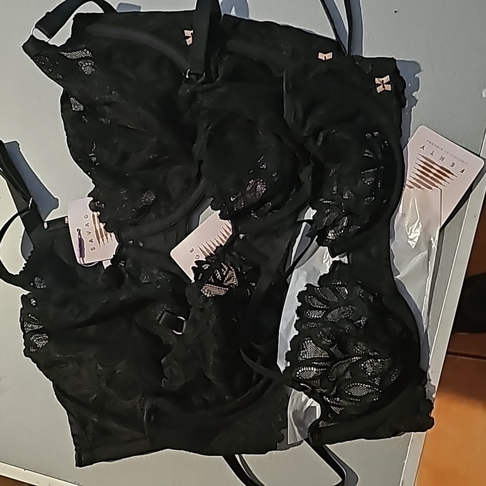 Savage X Fenty balconette bra - Picture 3 of 3